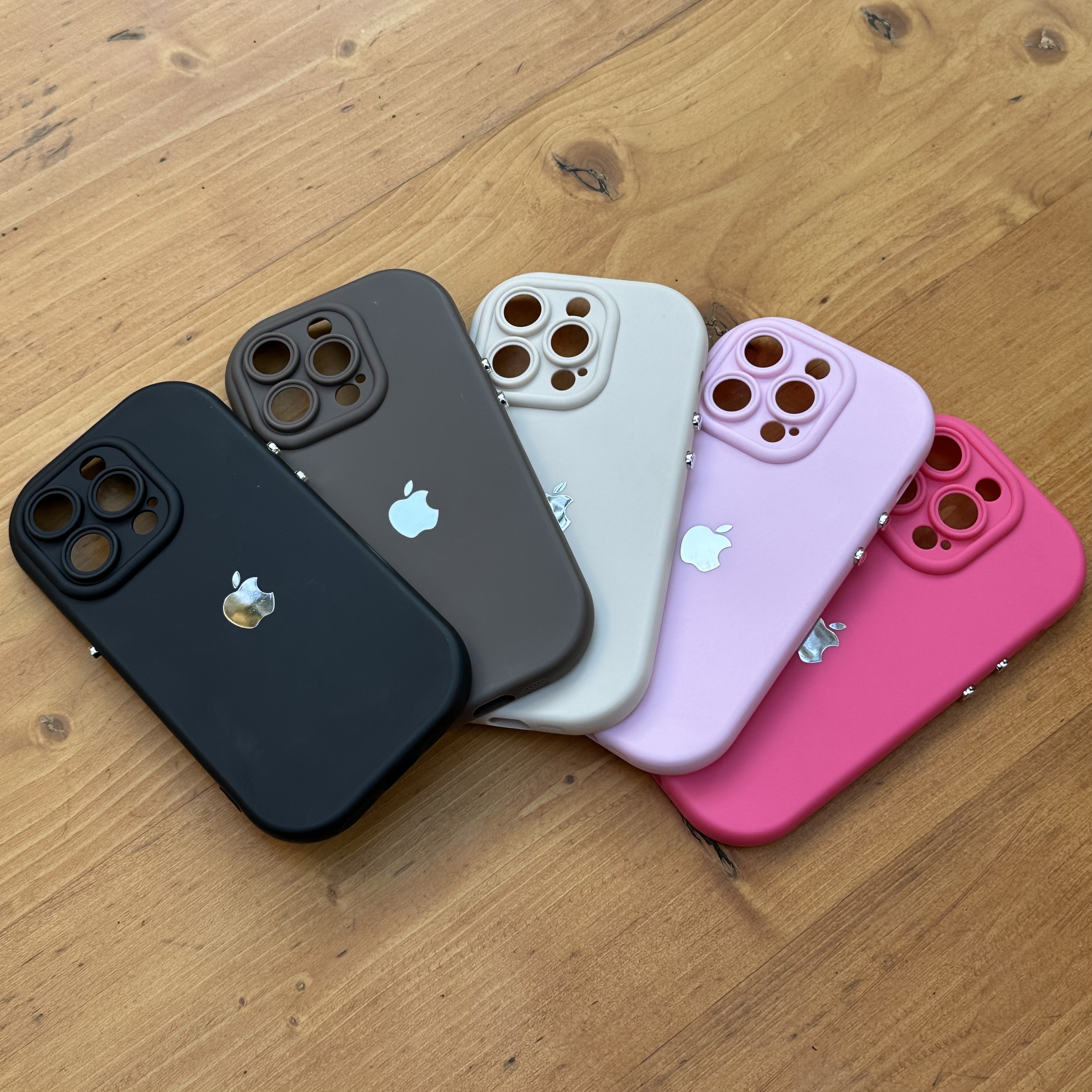 قاب گوشی موبایل آیفون Button Solid