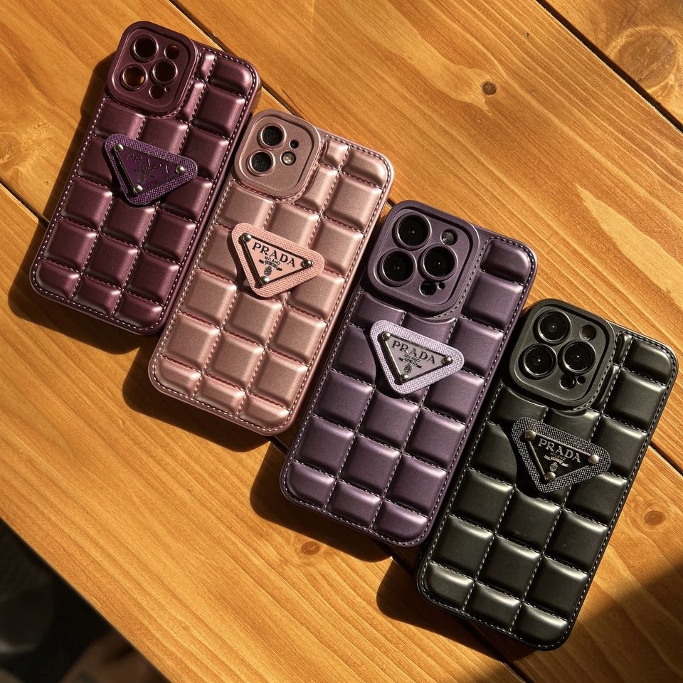قاب گوشی آیفون PRADA Qube Puffer
