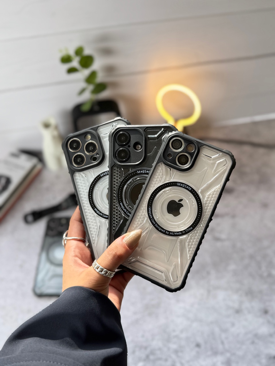 قاب گوشی آیفون HS ضد ضربه با مگ سیف