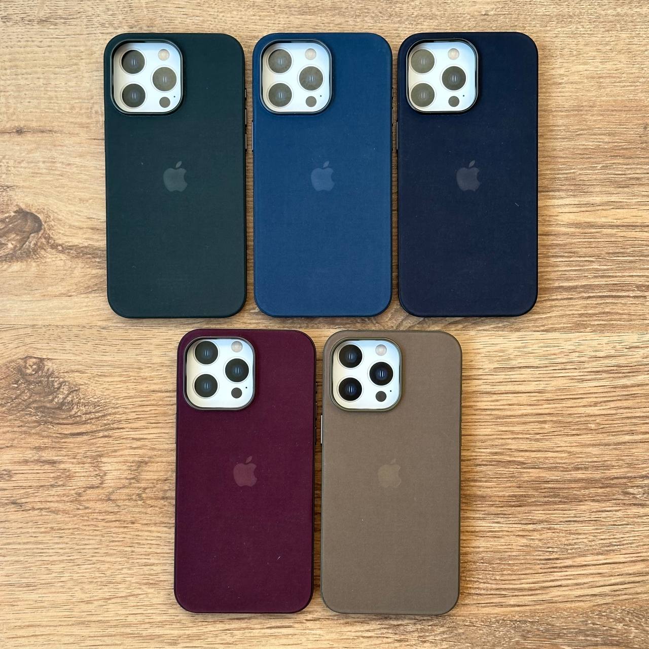 قاب آیفون مخمل وُوِن به همراه مگ سیف 15promax Apple iphone