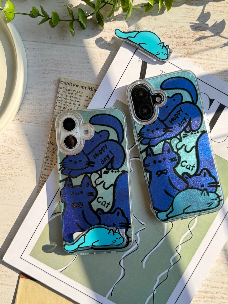 قاب گوشی آیفون Happy Blue Cat بدون‌ استند