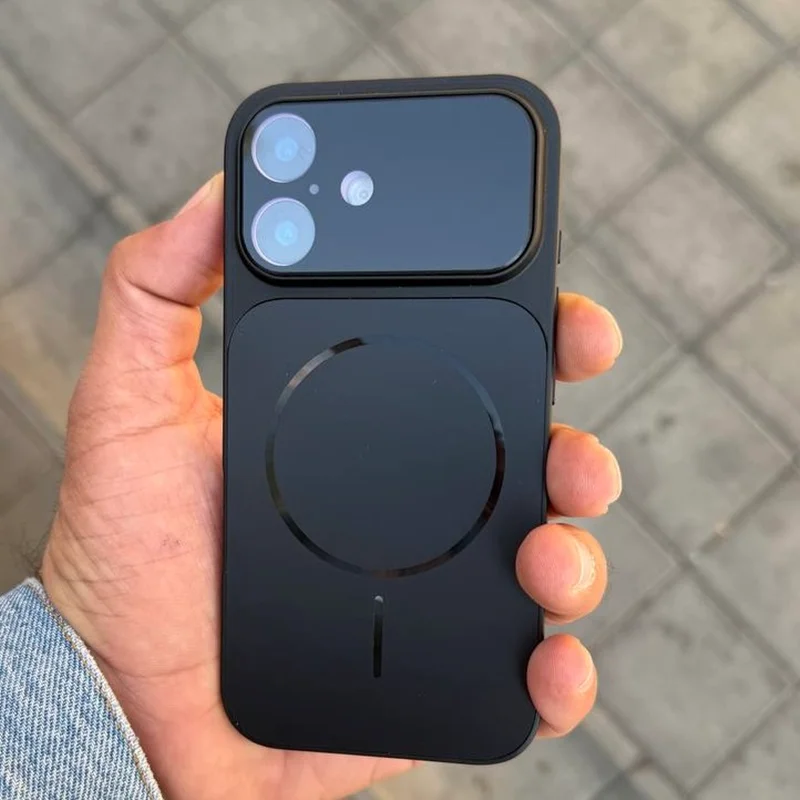 قاب گوشی آیفون AG case مشکی ( تبدیل به آیفون سری 17 )