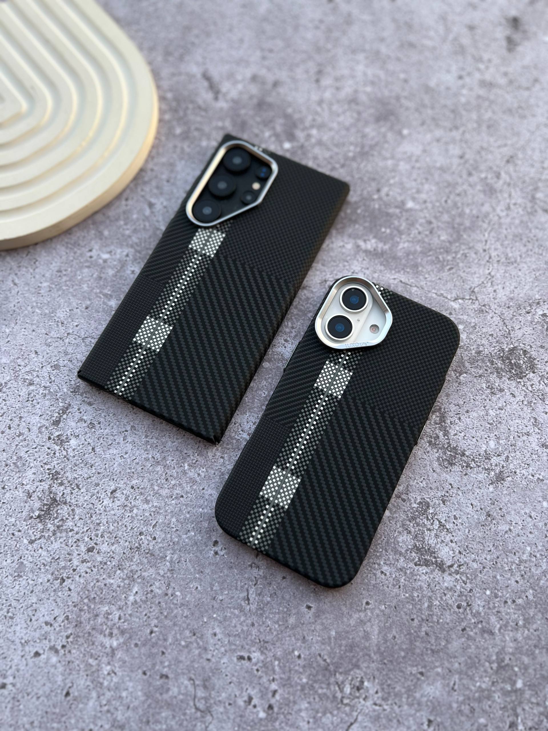 قاب آیفون کربن stylish