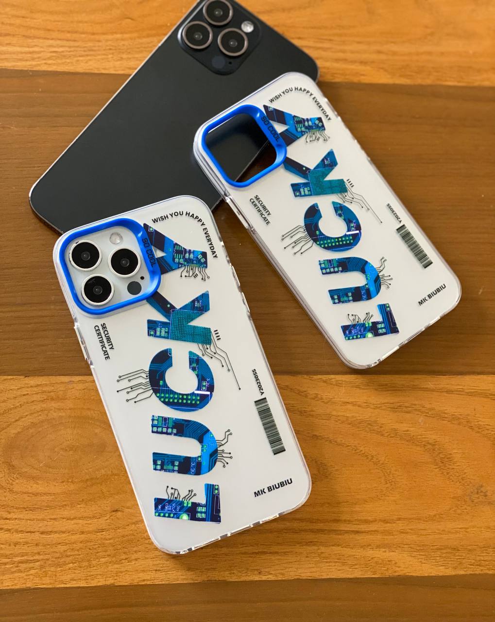 قاب آیفون Lucky