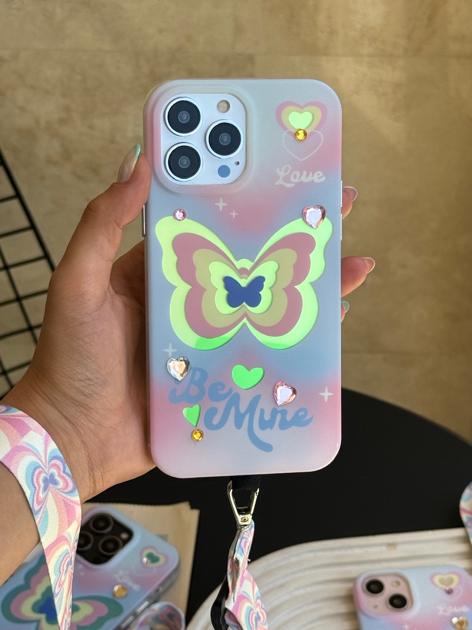 قاب آیفون Be Mine پروانه ای با بلند