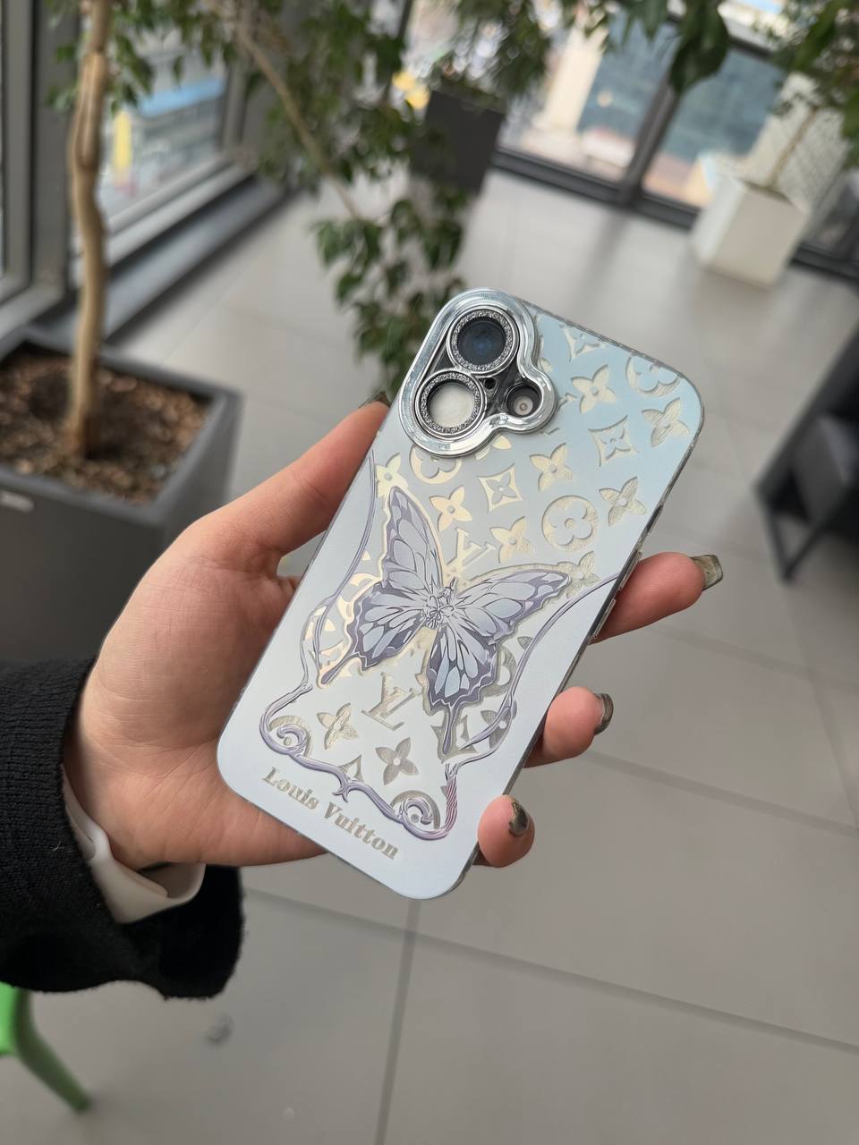 قاب گوشی آیفون butterfly Lv