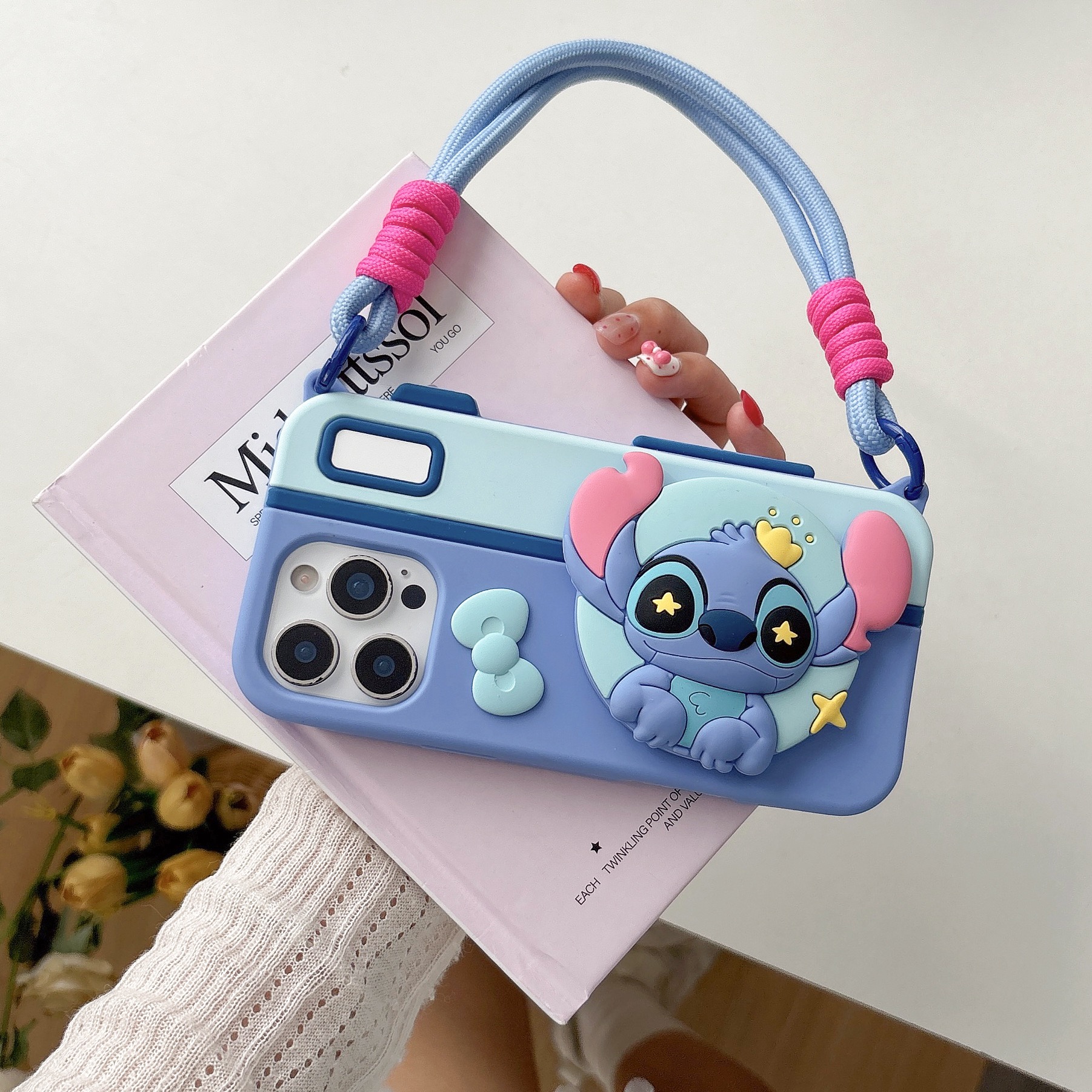 کاور گوشی آیفون eye star stitch