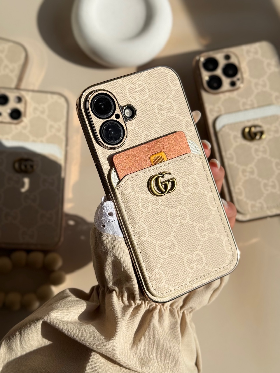 کاور آیفون Gucci GG جاکارتی