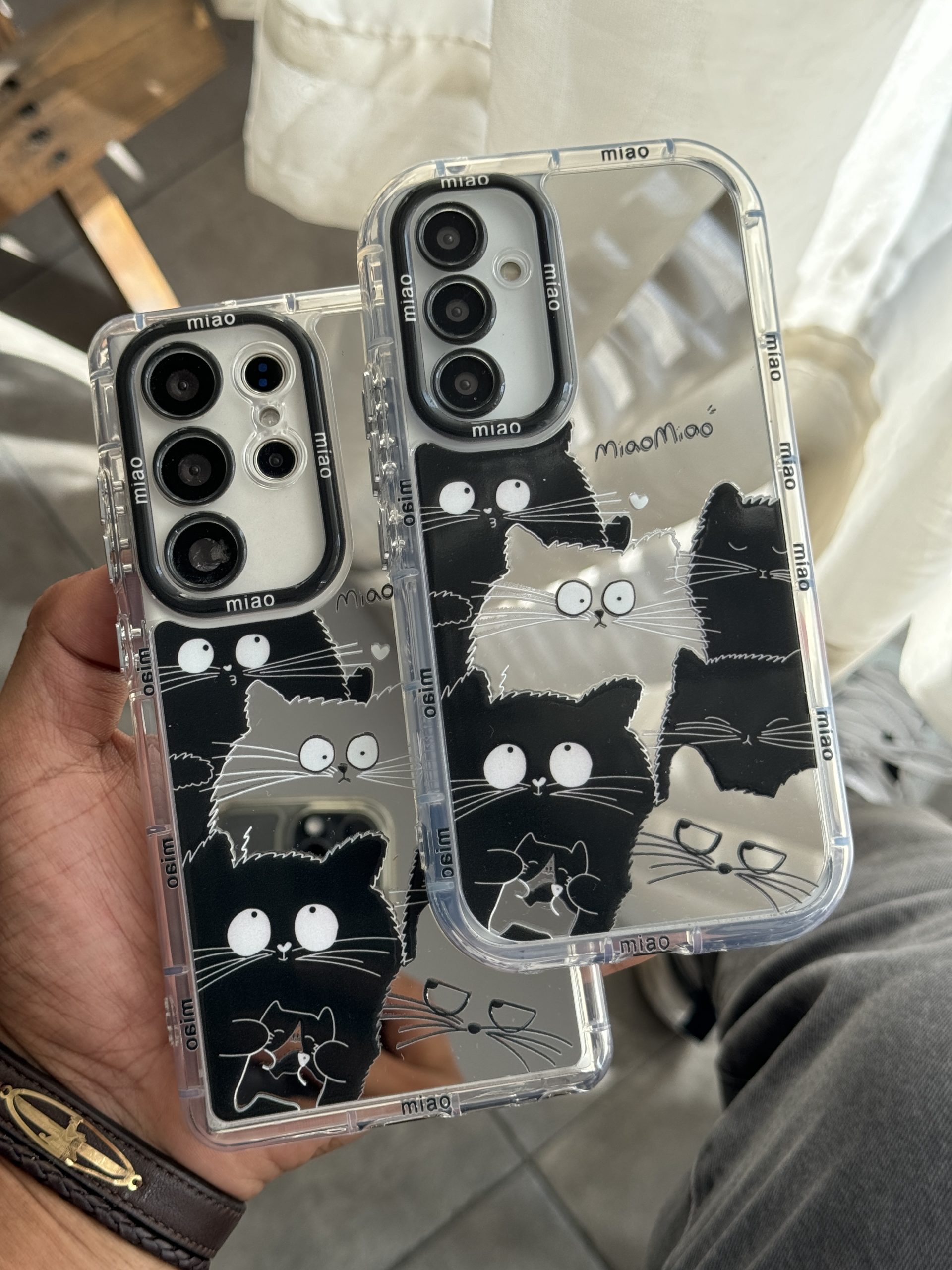 کاور موبایل آیفون گربه بلک اند وایت آیینه ای