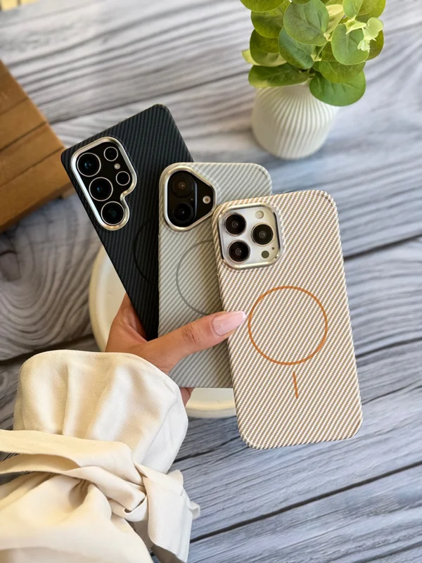 قاب گوشی سامسونگ Carbon Magsafe با پک Q Series