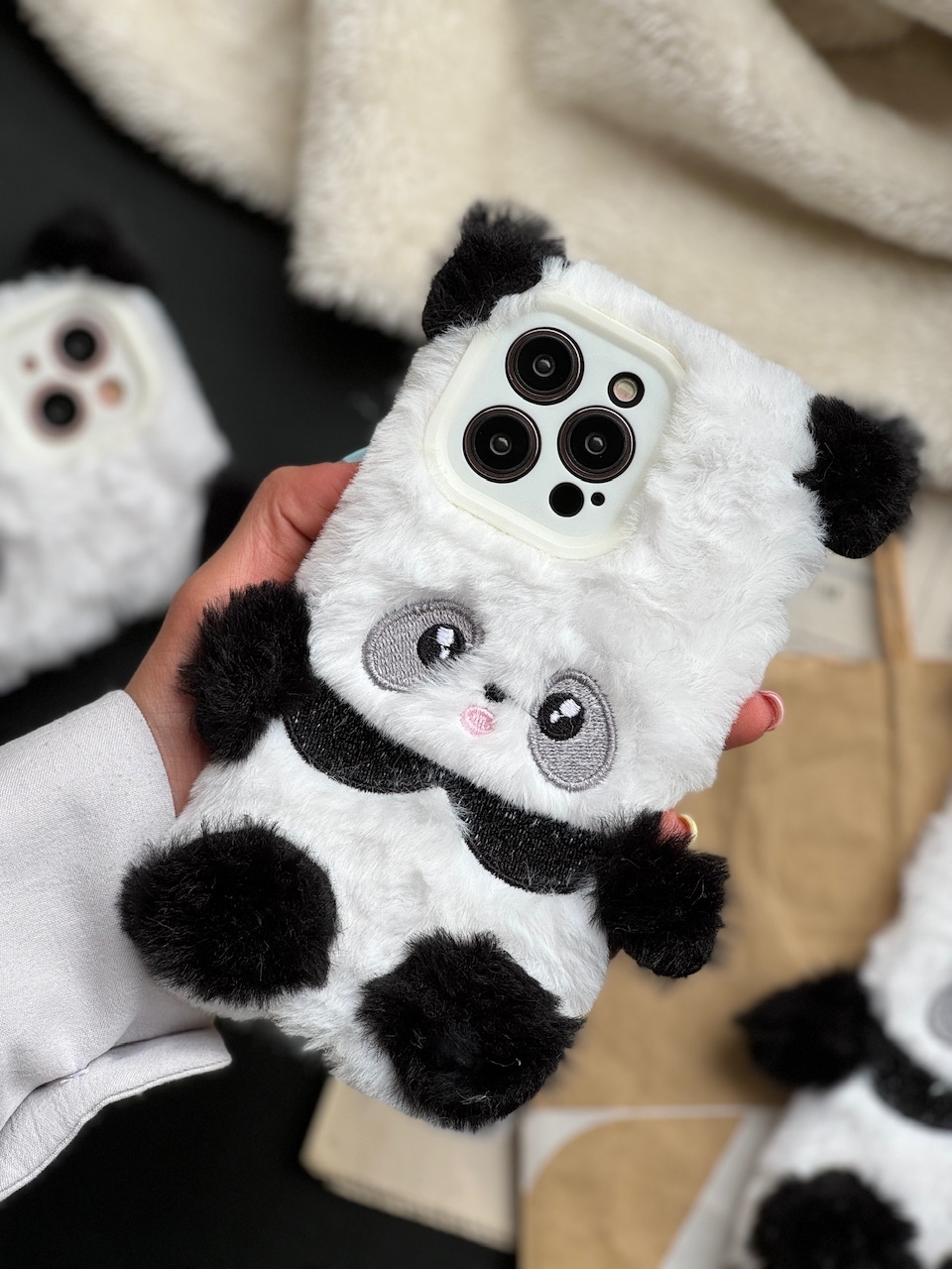 قاب گوشی آیفون Panda عروسکی پشمالو
